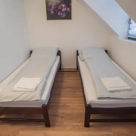 Reneszansz Vendeghaz Debreţin