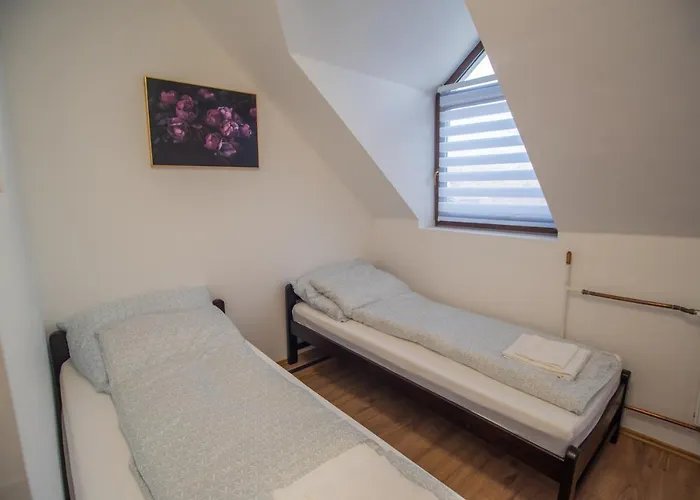 Reneszánsz Apartmanhotel 3*
